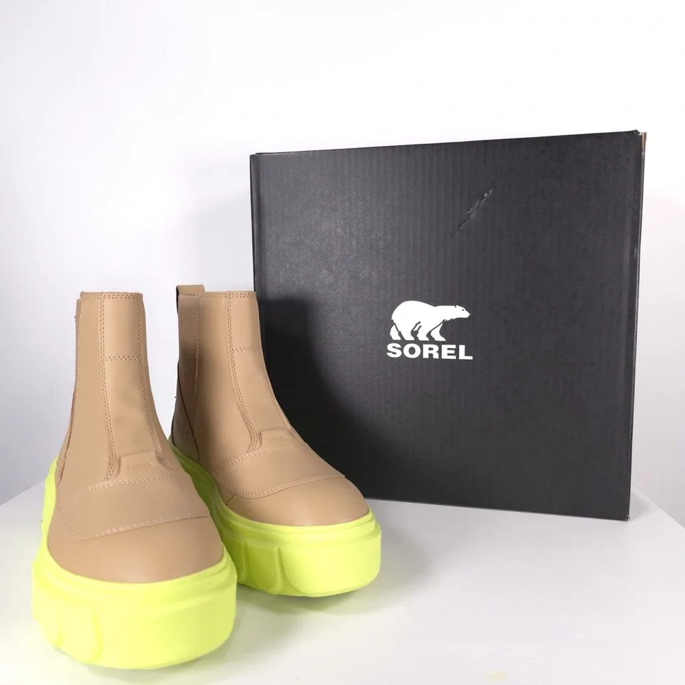 NWB SOREL CARIBOU‎ X Waterproof Platform Chelsea Boot LEATHER UPPER Size 8.5 & 9
